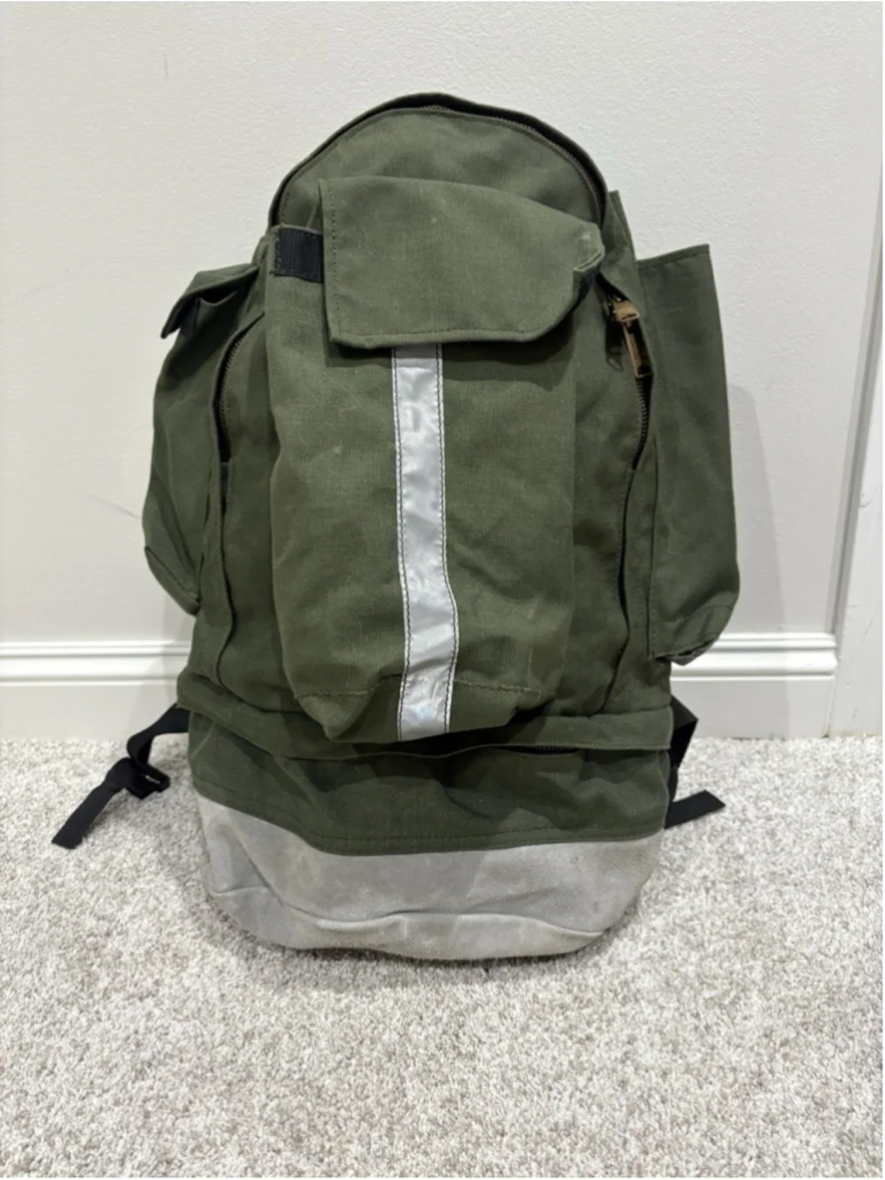 Vintage UNICOR US Military Day Pack Backpack OD Green Cordura Leather Bottom USA